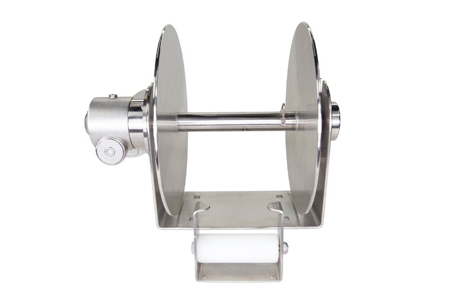 EZ anchor puller drum anchor winch free-fall series includes the Rebel 4, Rebel 5 and Rebel 6 for vessels 30 feet to 55 feet.